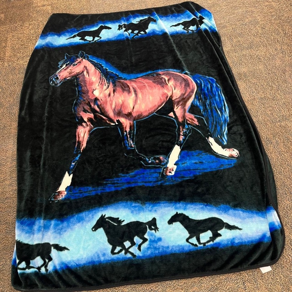 Biederlack Western Wild brown Horse galloping Blanket Throw plush Rare color